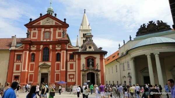 atrações perto do castelo de praga