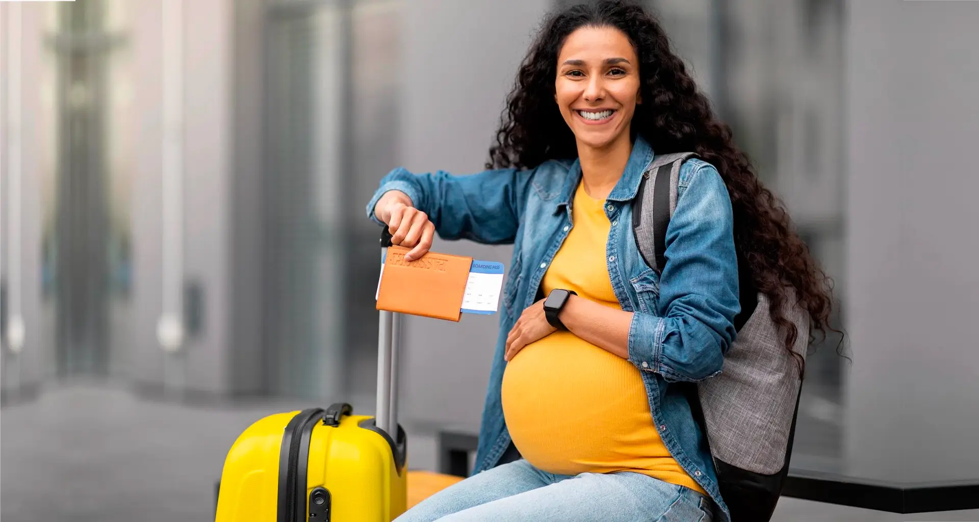 Gestante viajando de avião